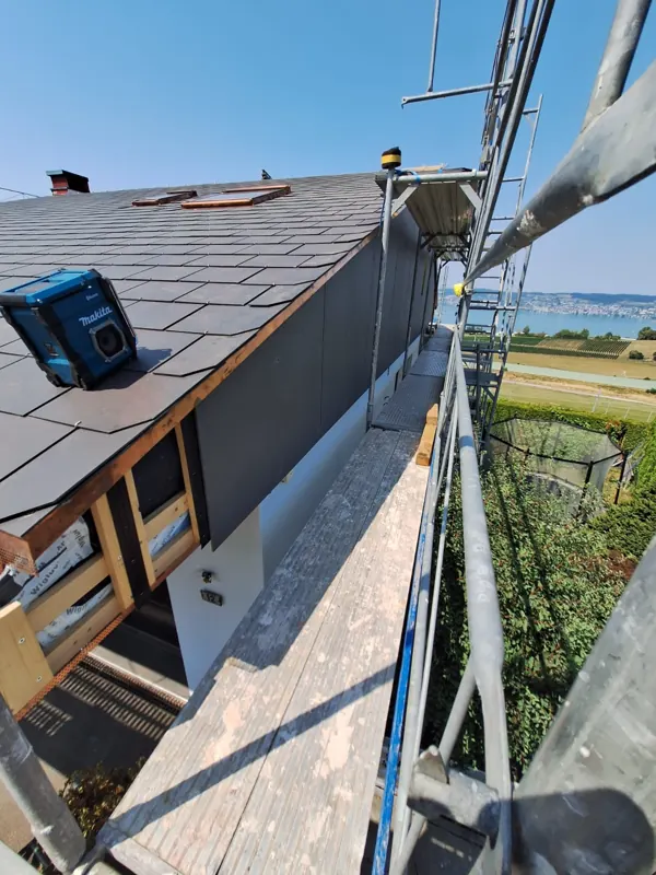 Gaube und Fassade am Zürichsee